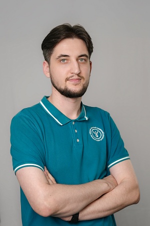 Перов Марк Романович